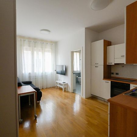 Tuliphouse Da Davide Apartment Bologna Ngoại thất bức ảnh