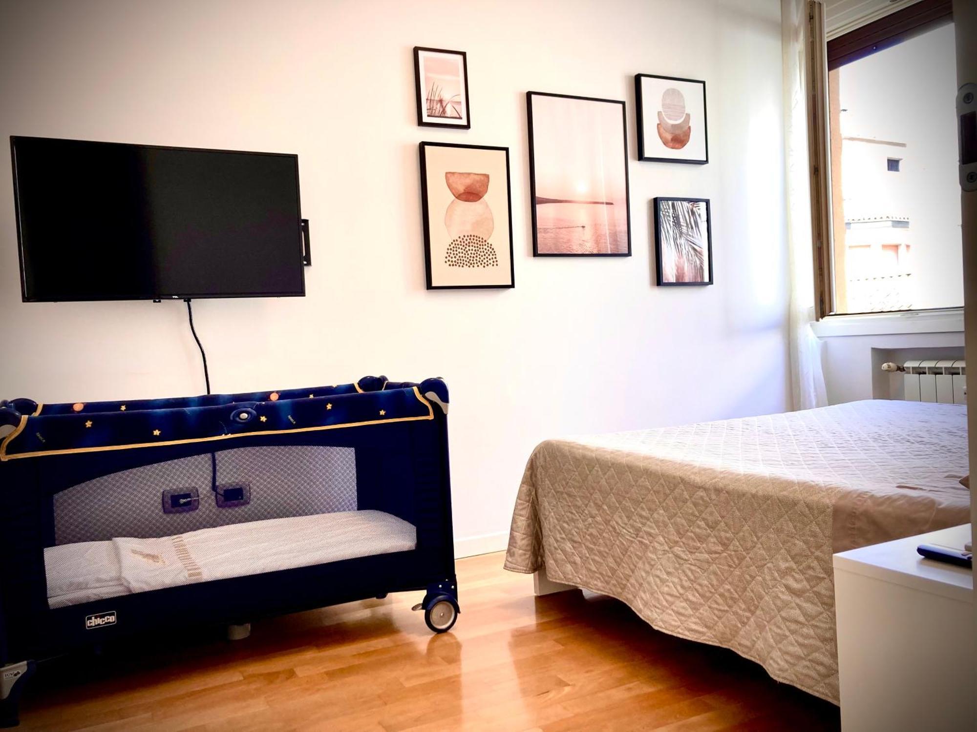 Tuliphouse Da Davide Apartment Bologna Ngoại thất bức ảnh